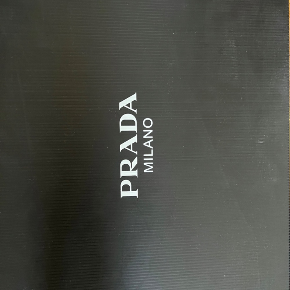Prada boots - Picture 3 of 3